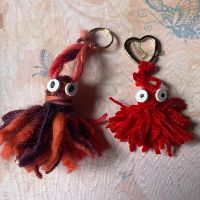 woollen craft squid keyring